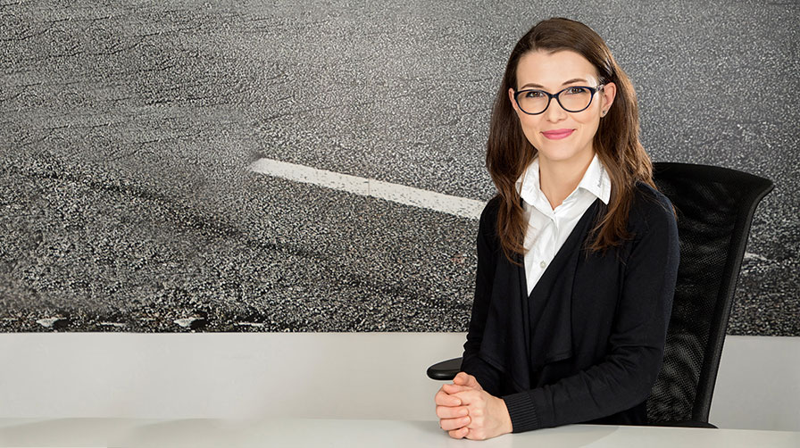 Cornelia Marin Operator facturare BMW Automobile Bavaria