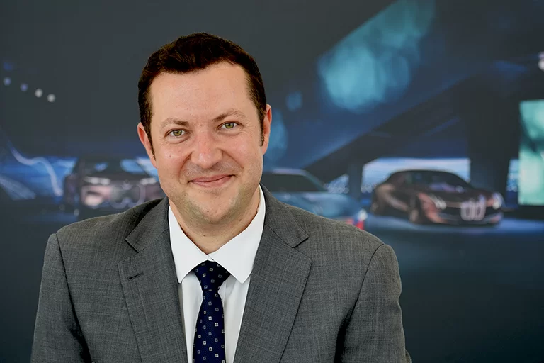 Vlad Cosma Consultant vanzări auto BMW Automobile Bavaria
