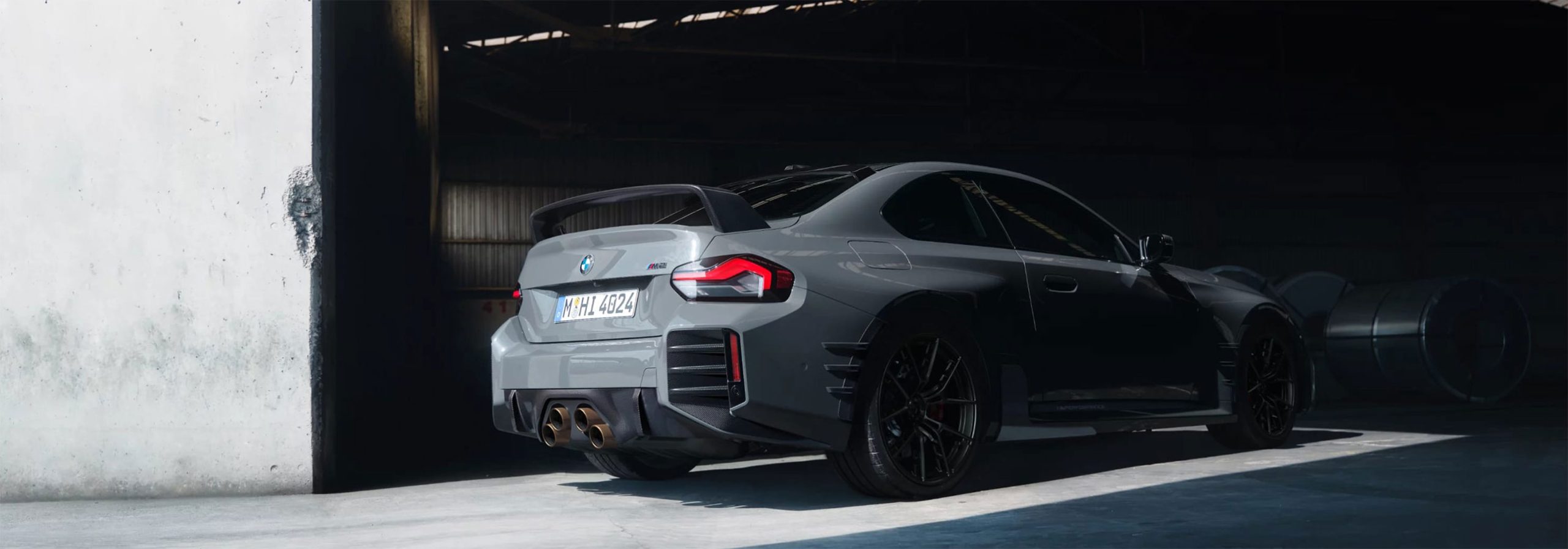 BMW M2 cu accesorii BMW M Performance.